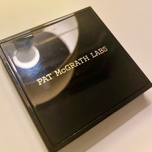 Pat McGrath Nude Venus Blush NWOT - Picture 2 of 4
